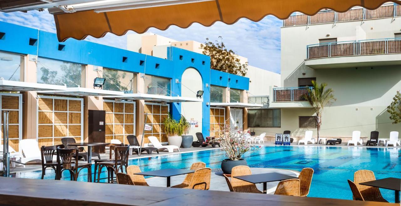 Almogim Suites Eilat Hotel (Adults Only) エクステリア 写真
