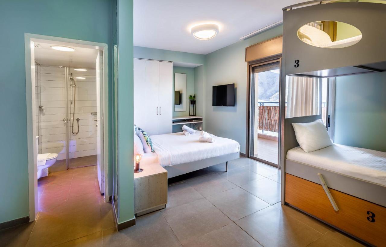 Almogim Suites Eilat Hotel (Adults Only) エクステリア 写真