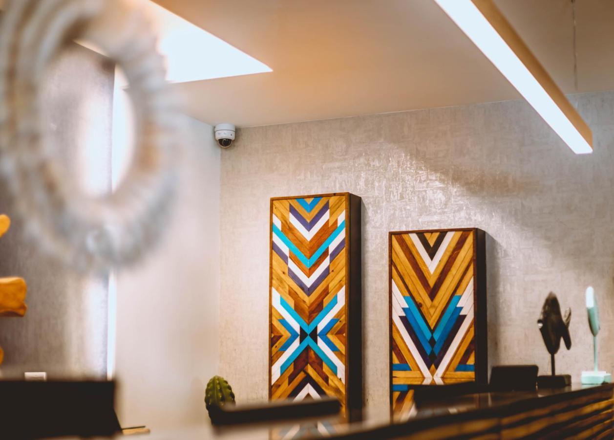 Almogim Suites Eilat Hotel (Adults Only) エクステリア 写真