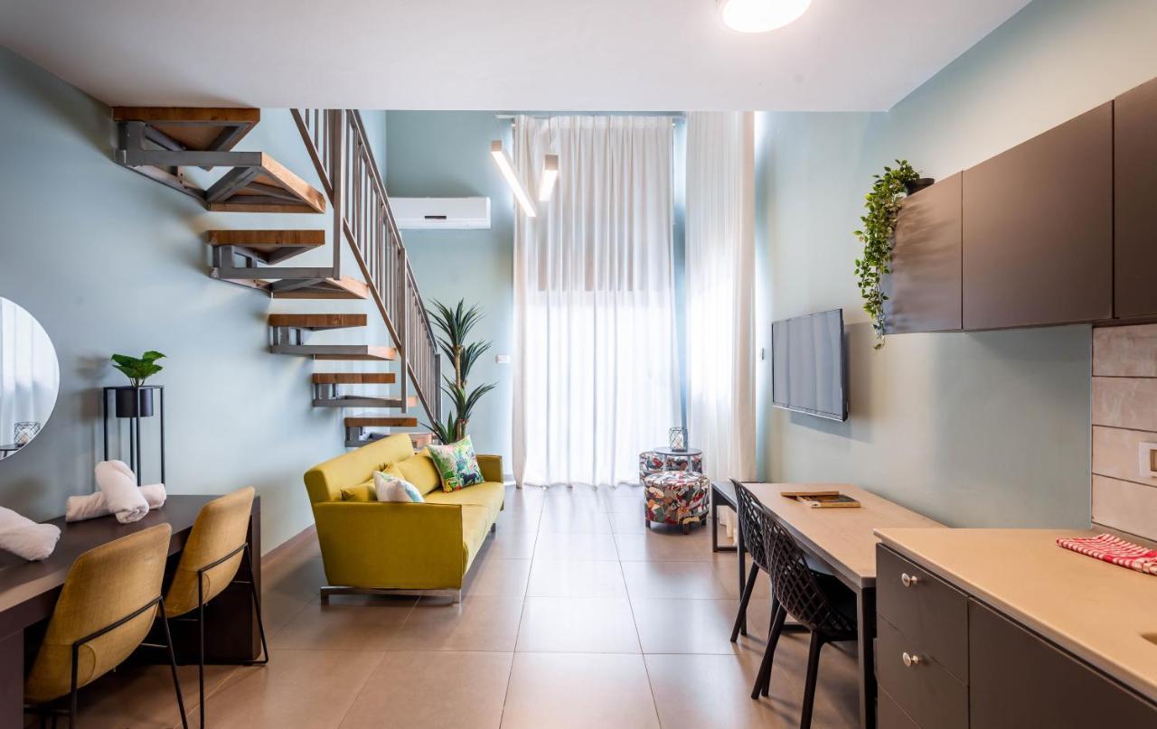 Almogim Suites Eilat Hotel (Adults Only) エクステリア 写真