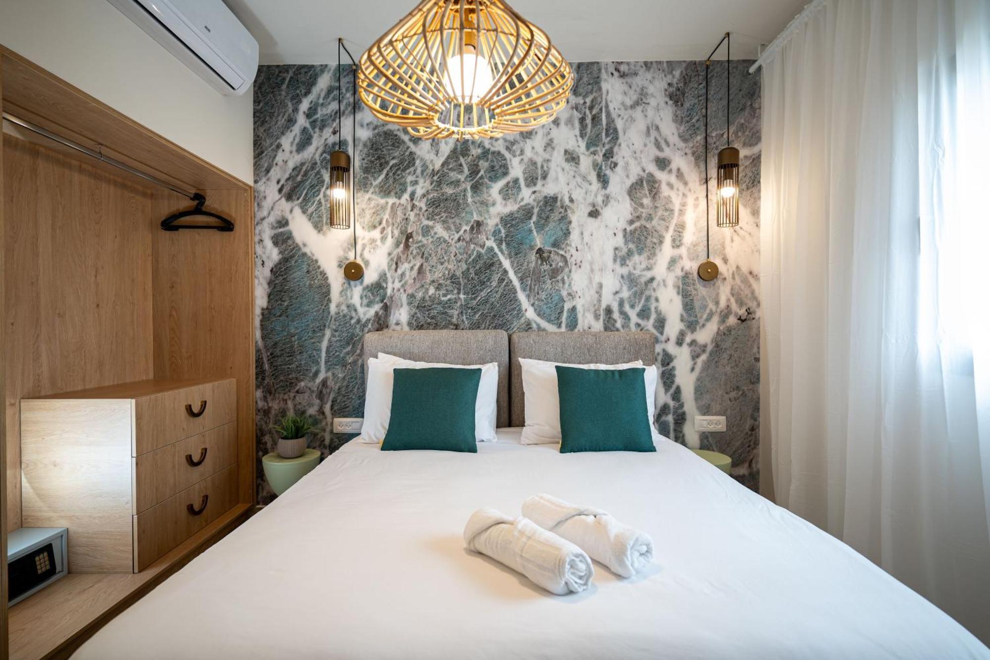 Almogim Suites Eilat Hotel (Adults Only) エクステリア 写真
