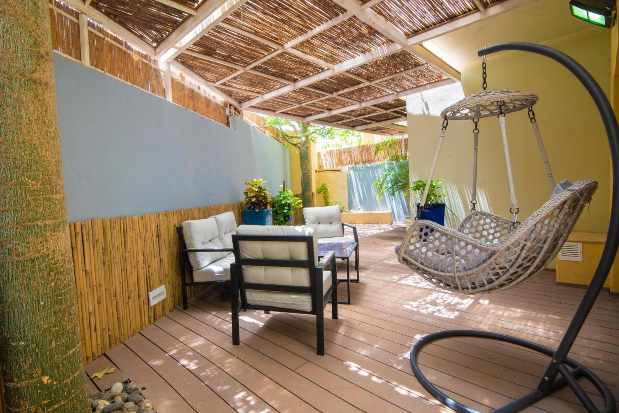 Almogim Suites Eilat Hotel (Adults Only) エクステリア 写真