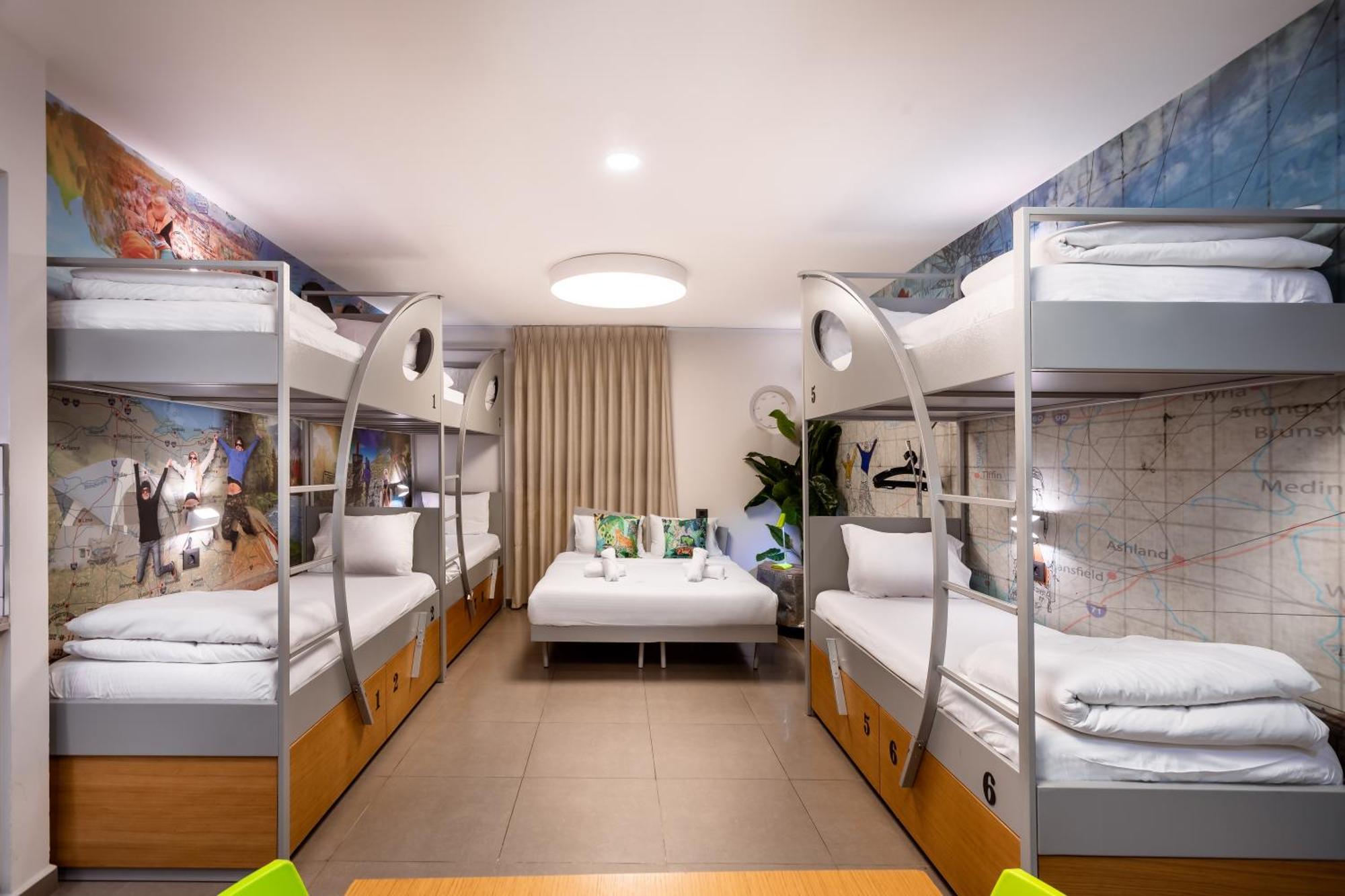 Almogim Suites Eilat Hotel (Adults Only) 部屋 写真
