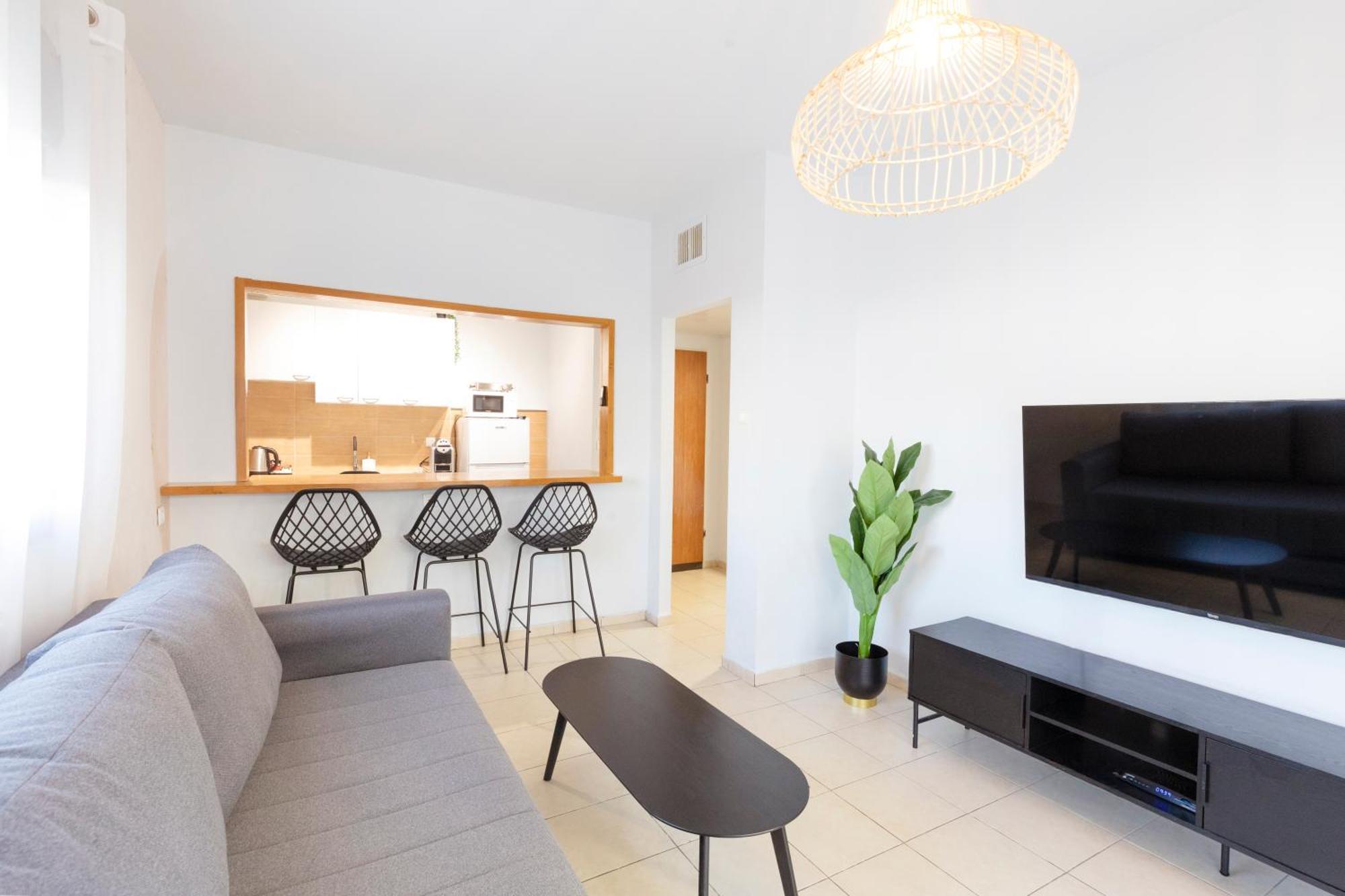 Almogim Suites Eilat Hotel (Adults Only) エクステリア 写真